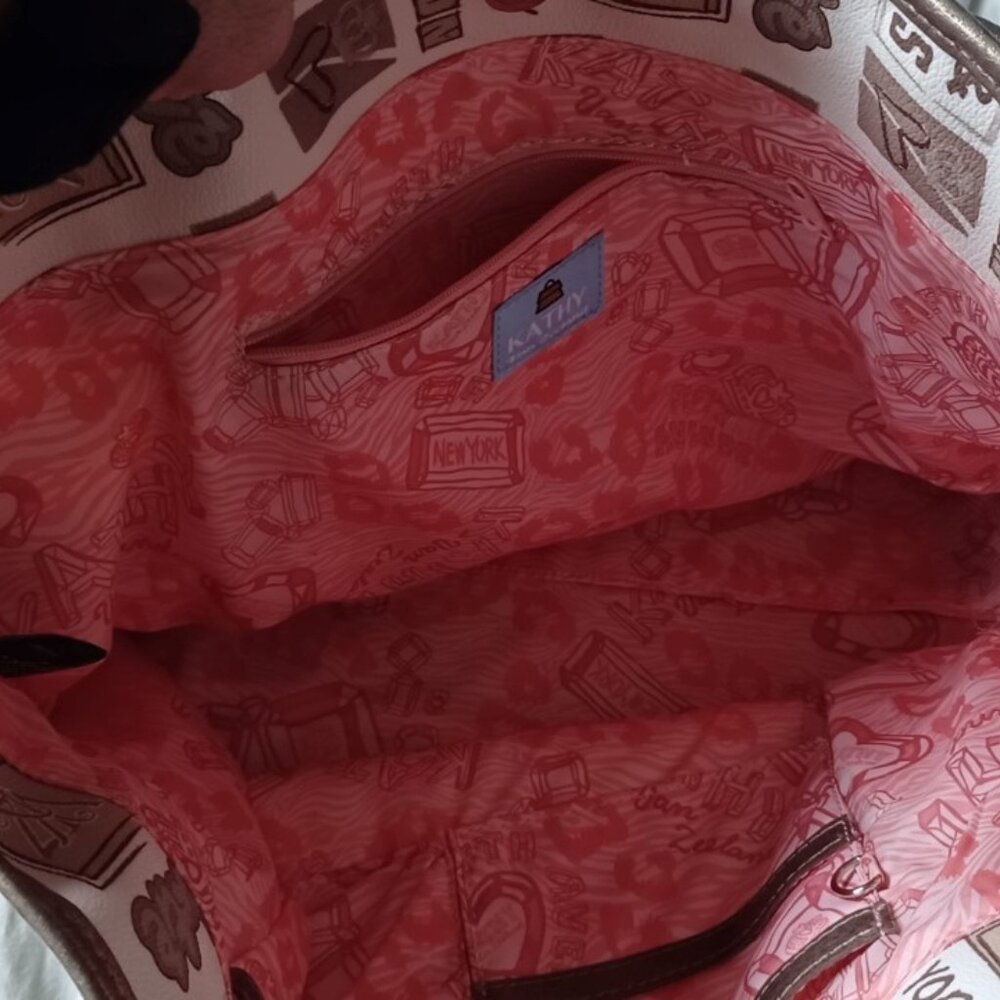 Kathy Van Zeeland Word Up Tote Shoulder Bag & Wallet - Picture 15 of 16